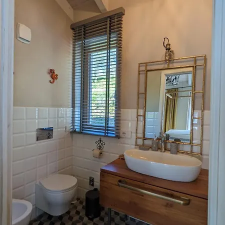 Oda ve Kahvaltı Sarita Sestri Levante